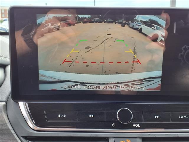 new 2025 Nissan Altima car, priced at $32,250