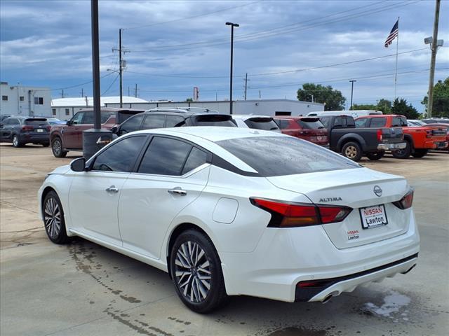 new 2025 Nissan Altima car, priced at $32,250