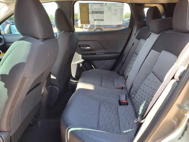 new 2025 Nissan Kicks car, priced at $29,025