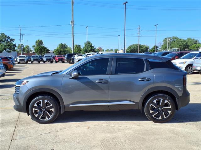 new 2025 Nissan Kicks car, priced at $29,025