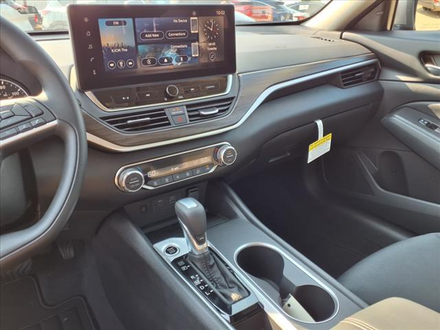 new 2025 Nissan Altima car, priced at $30,500