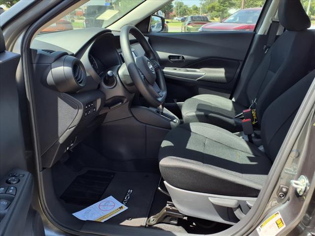 new 2025 Nissan Kicks car, priced at $23,275