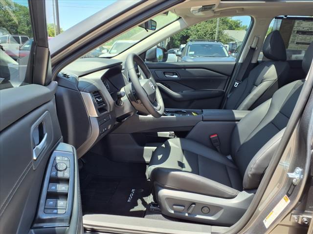 new 2025 Nissan Rogue car, priced at $33,985