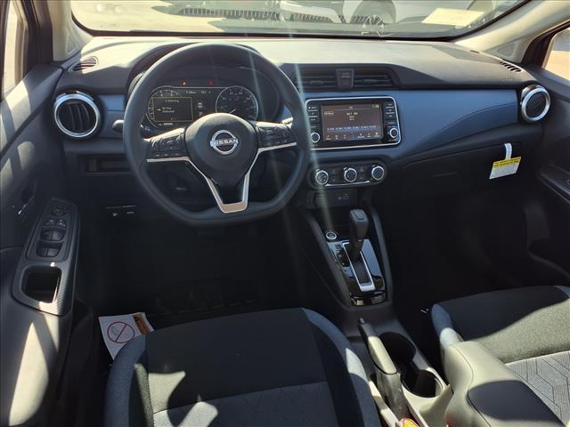 new 2025 Nissan Versa car