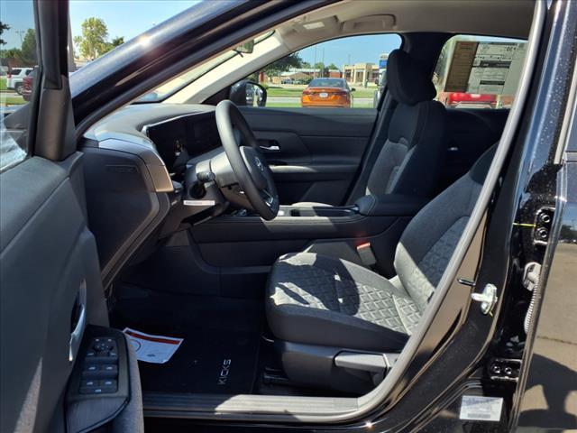 new 2025 Nissan Kicks car, priced at $27,180