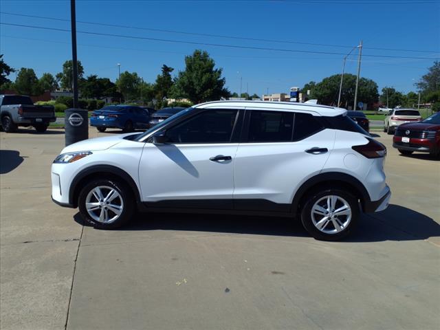 new 2025 Nissan Kicks car, priced at $23,255