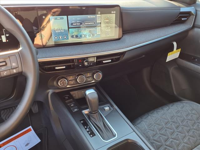 new 2025 Nissan Kicks car, priced at $26,120