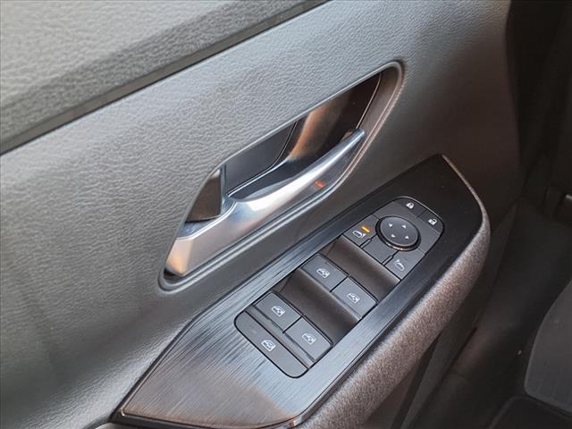 new 2025 Nissan Kicks car, priced at $26,120