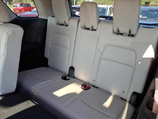 new 2025 Nissan Pathfinder car
