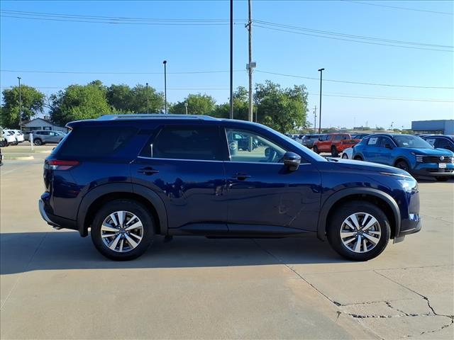 new 2025 Nissan Pathfinder car
