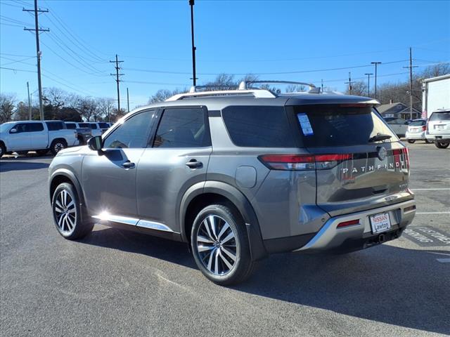 new 2025 Nissan Pathfinder car, priced at $52,605