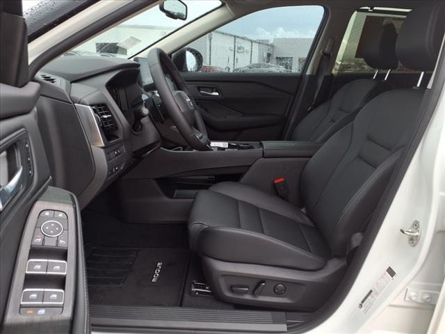 new 2025 Nissan Rogue car, priced at $44,825