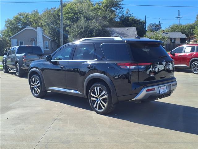 new 2025 Nissan Pathfinder car, priced at $51,525
