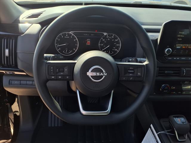 new 2025 Nissan Pathfinder car, priced at $38,360