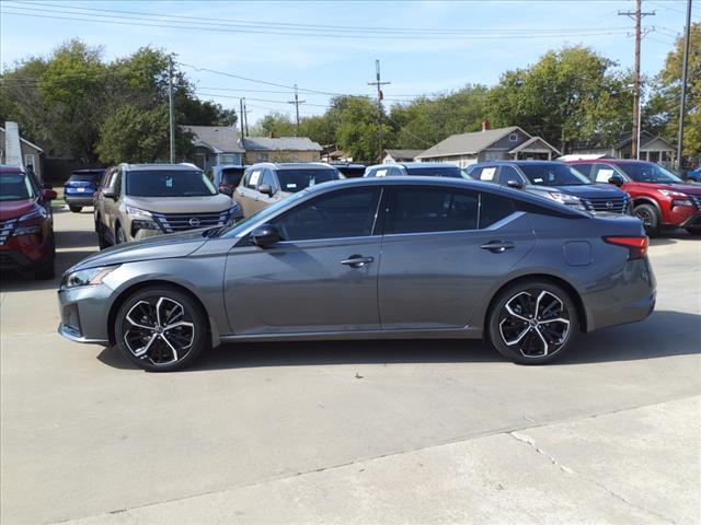 new 2025 Nissan Altima car, priced at $34,170