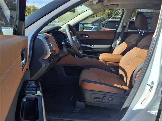 new 2025 Nissan Pathfinder car, priced at $54,510