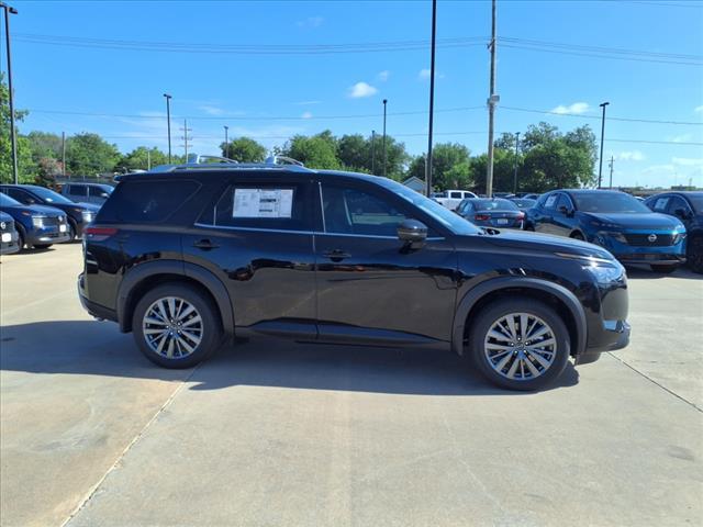 new 2025 Nissan Pathfinder car, priced at $47,555