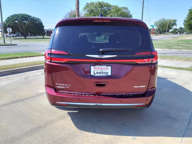 used 2023 Chrysler Pacifica car, priced at $36,959