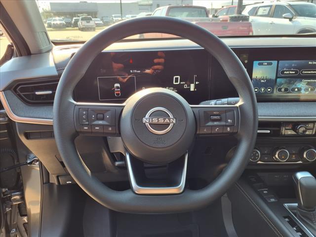 new 2025 Nissan Kicks car, priced at $29,795