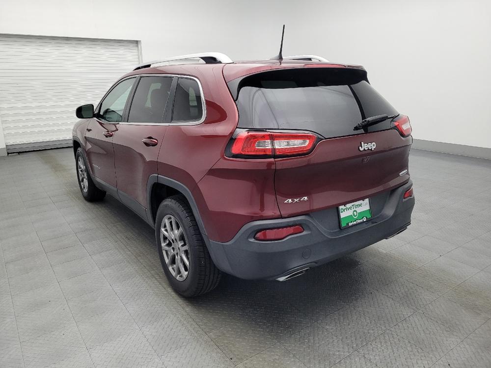 used 2018 Jeep Cherokee car, priced at $16,695