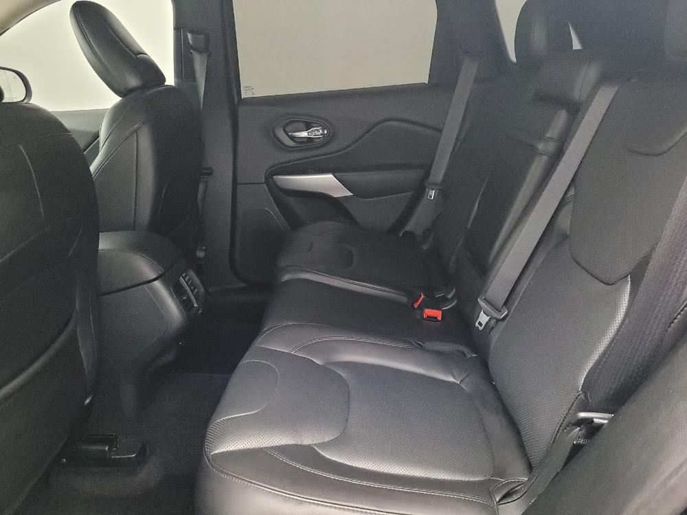 used 2018 Jeep Cherokee car, priced at $18,995