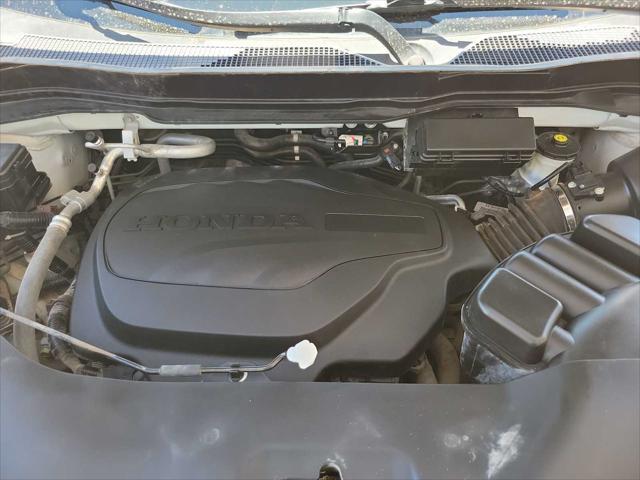 used 2021 Honda Pilot car, priced at $29,987