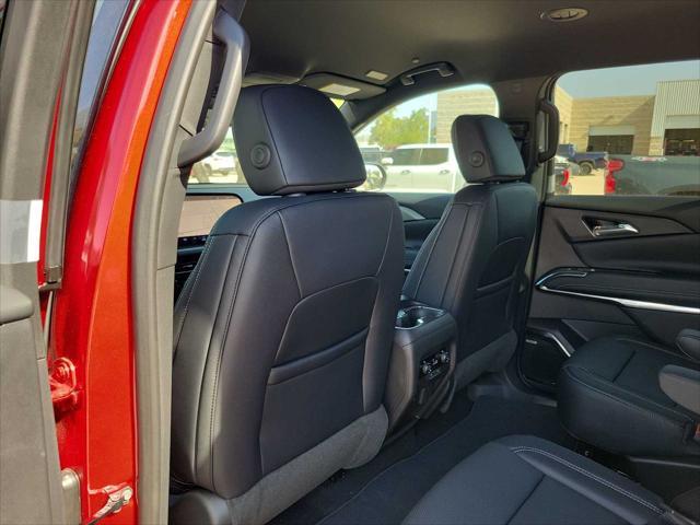new 2025 Chevrolet Traverse car, priced at $48,200