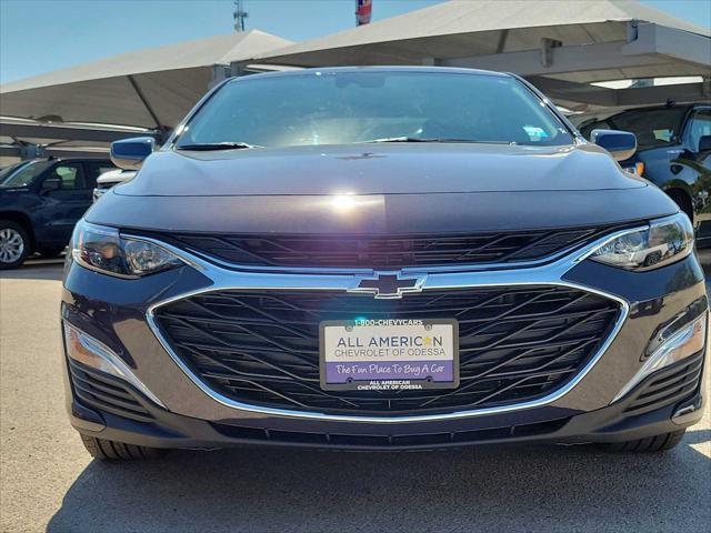 new 2025 Chevrolet Malibu car, priced at $28,070