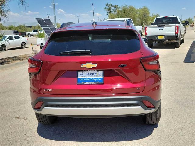 new 2025 Chevrolet Trax car, priced at $24,985