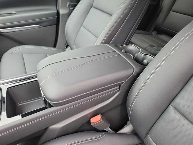 new 2025 Chevrolet Traverse car, priced at $48,499