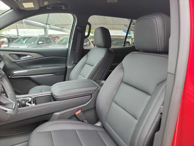 new 2025 Chevrolet Traverse car, priced at $48,499