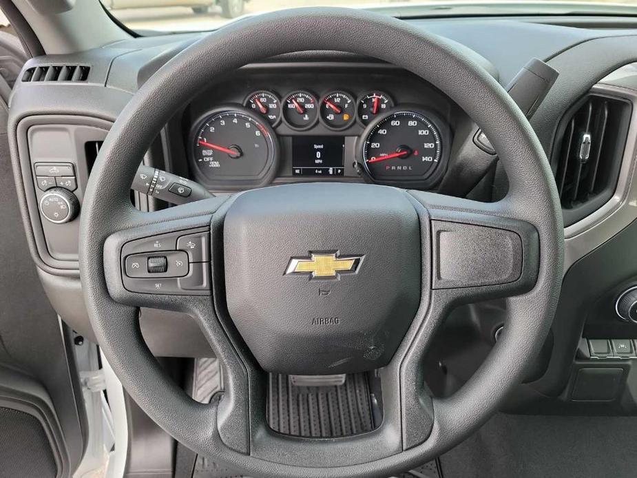 new 2024 Chevrolet Silverado 1500 car, priced at $47,195