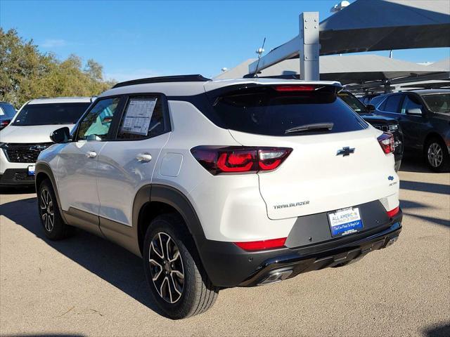 new 2025 Chevrolet TrailBlazer car, priced at $32,320