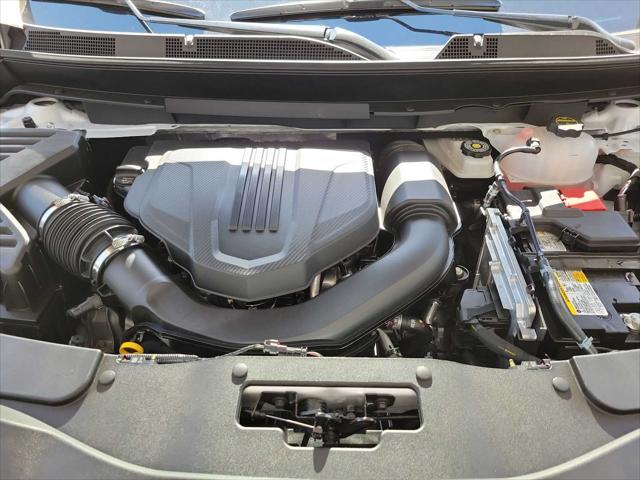 new 2025 Chevrolet Traverse car, priced at $50,205