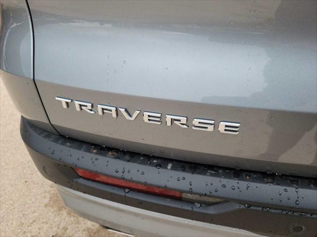 new 2025 Chevrolet Traverse car, priced at $48,004
