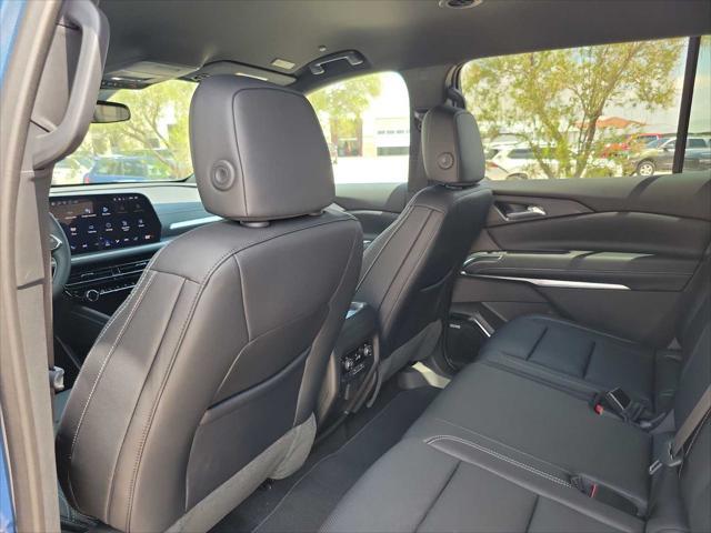 new 2025 Chevrolet Traverse car, priced at $48,004