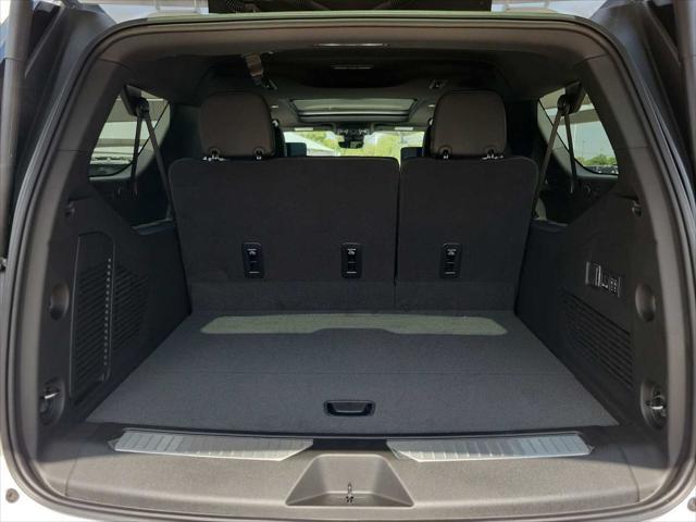 new 2025 Chevrolet Suburban car, priced at $88,949