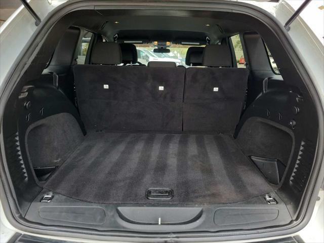 used 2021 Jeep Grand Cherokee car, priced at $23,987