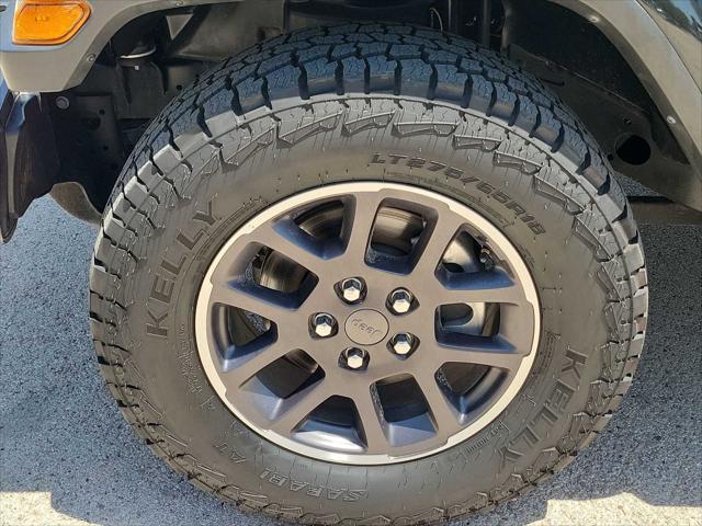 used 2023 Jeep Gladiator car, priced at $33,987