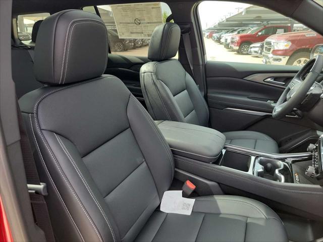 new 2025 Chevrolet Traverse car, priced at $50,700