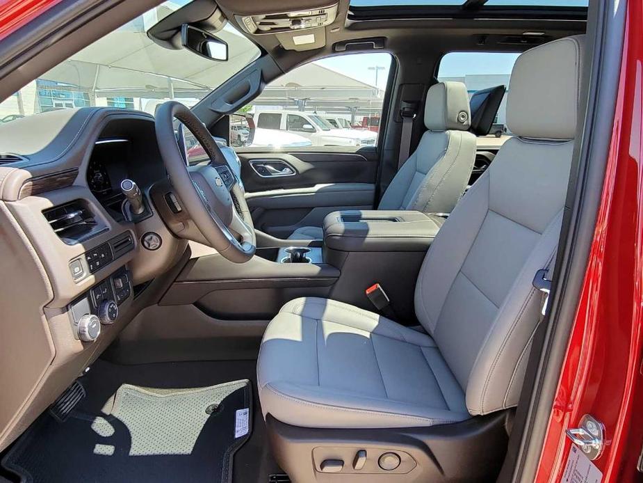 new 2024 Chevrolet Suburban car, priced at $74,345