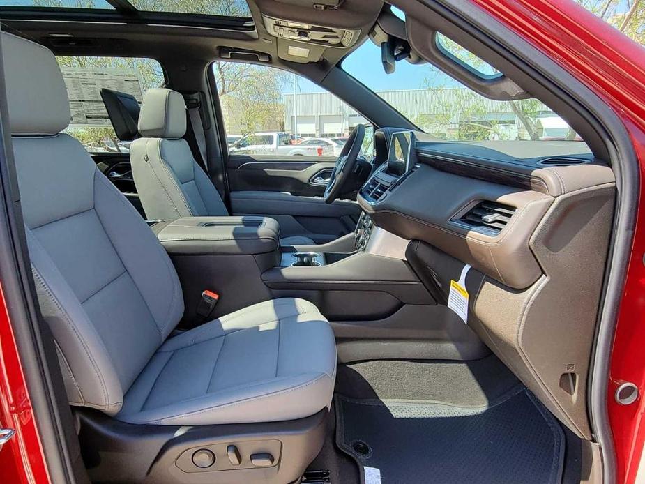 new 2024 Chevrolet Suburban car, priced at $74,345