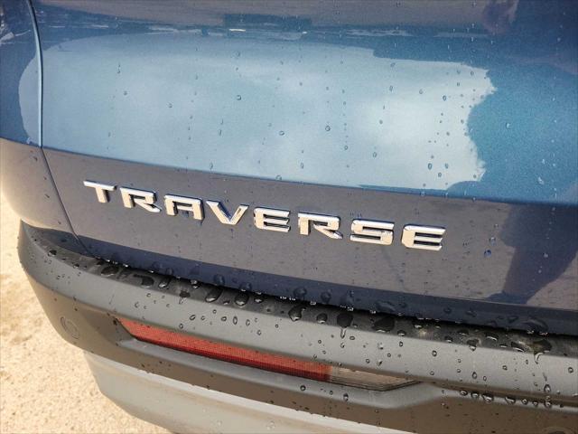 new 2025 Chevrolet Traverse car, priced at $48,004