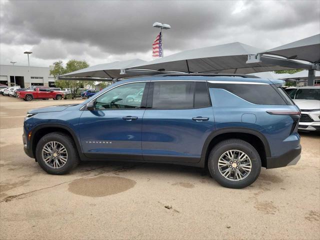 new 2025 Chevrolet Traverse car, priced at $48,004