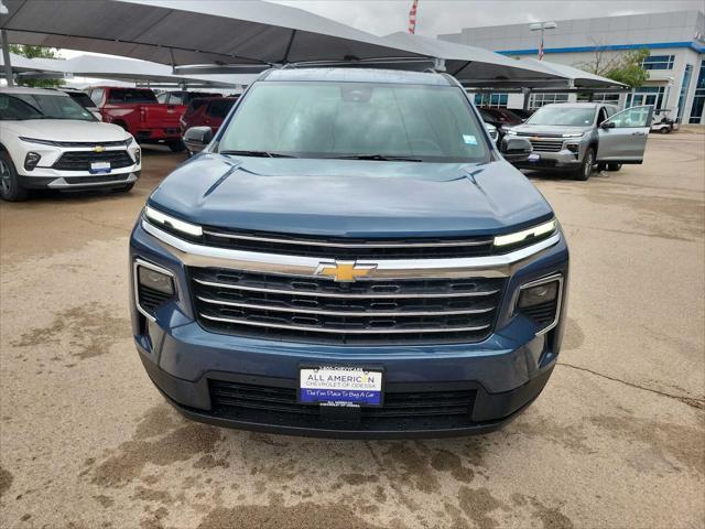 new 2025 Chevrolet Traverse car, priced at $48,004