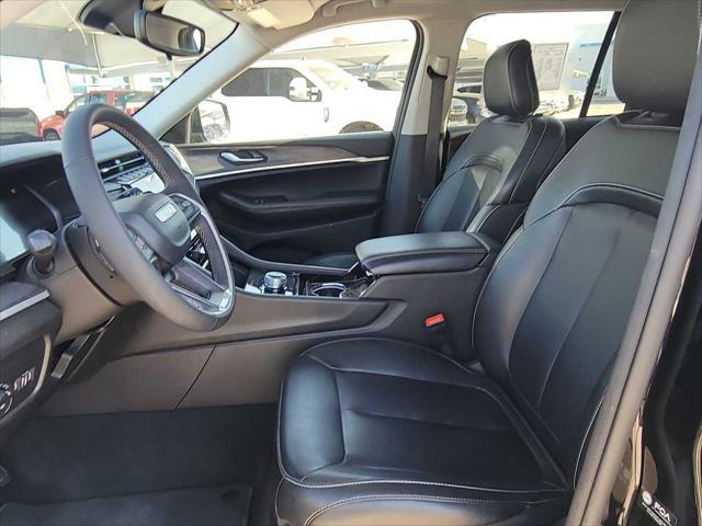 used 2023 Jeep Grand Cherokee car, priced at $34,799