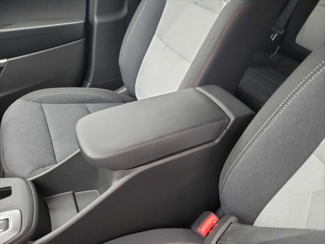 new 2025 Chevrolet Trax car, priced at $24,685