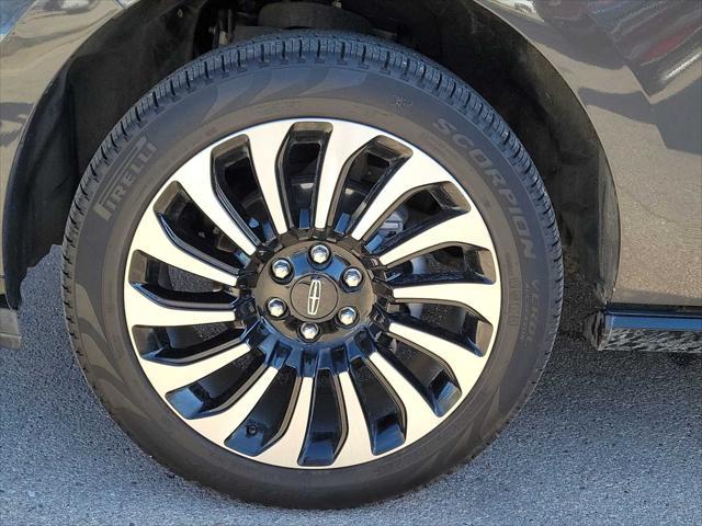 used 2023 Lincoln Navigator car, priced at $85,987