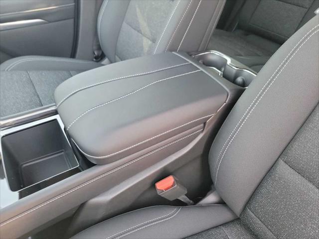 new 2025 Chevrolet Traverse car, priced at $47,705