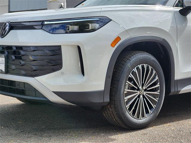 new 2025 Volkswagen Tiguan car, priced at $30,643